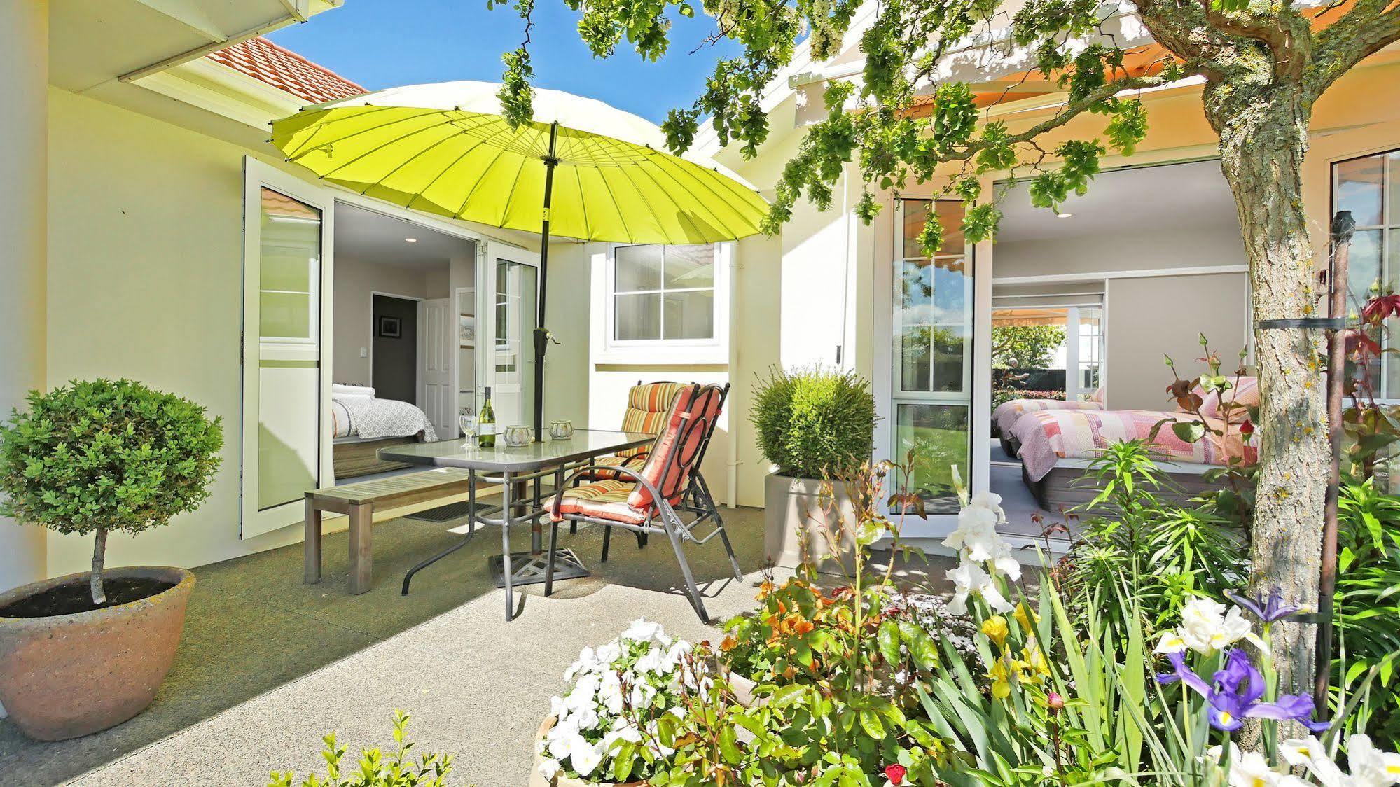 Olive House Bed And Breakfast Christchurch Exterior foto